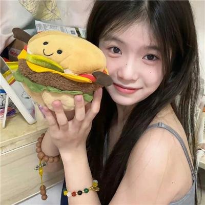 精灵高中:周五夜惊吓日